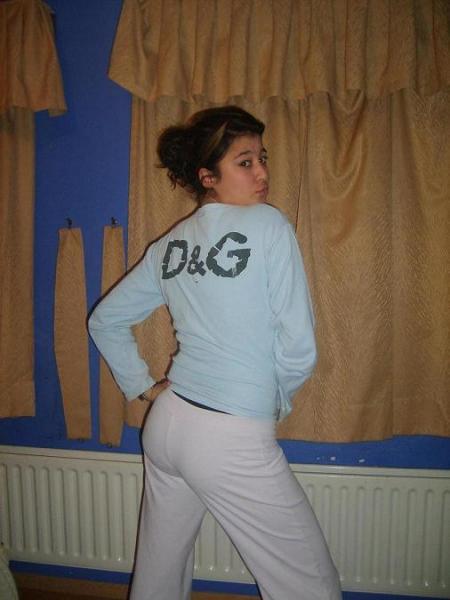 farah ma couzine tres gentille